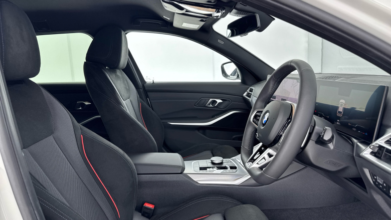 BMW 3 Series 320i M Sport 5dr Step Auto [Pro Pack] Petrol Estate